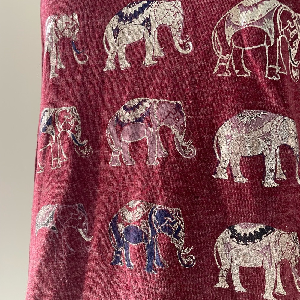 BNWT Lucky Brand Lucky Lotus tee elephants yoga S - Picture 4 of 8
